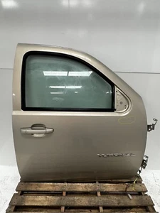 2007-2013 GMC Yukon Xl Passenger Side Front Door SHELL OEM USED - Picture 1 of 18