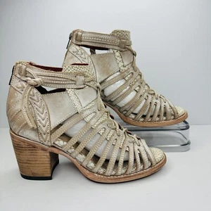 Freebird By Steven Wazee Ankle Booties Womens Size 8 Ivory White Leather Boots - Picture 1 of 10