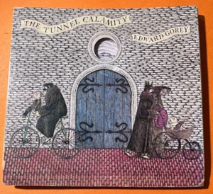 Edward Gorey Magic Windows The Tunnel Calamity 1984 1st EDITION SIGNED! - Imagen 1 de 8