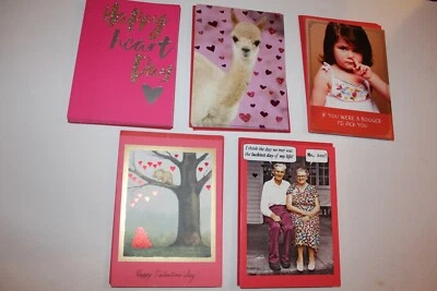 Lot of 25 Recycled Greetings Valentine's Day Cards 5 diff styles Happy Heart Day - Image 1 of 4