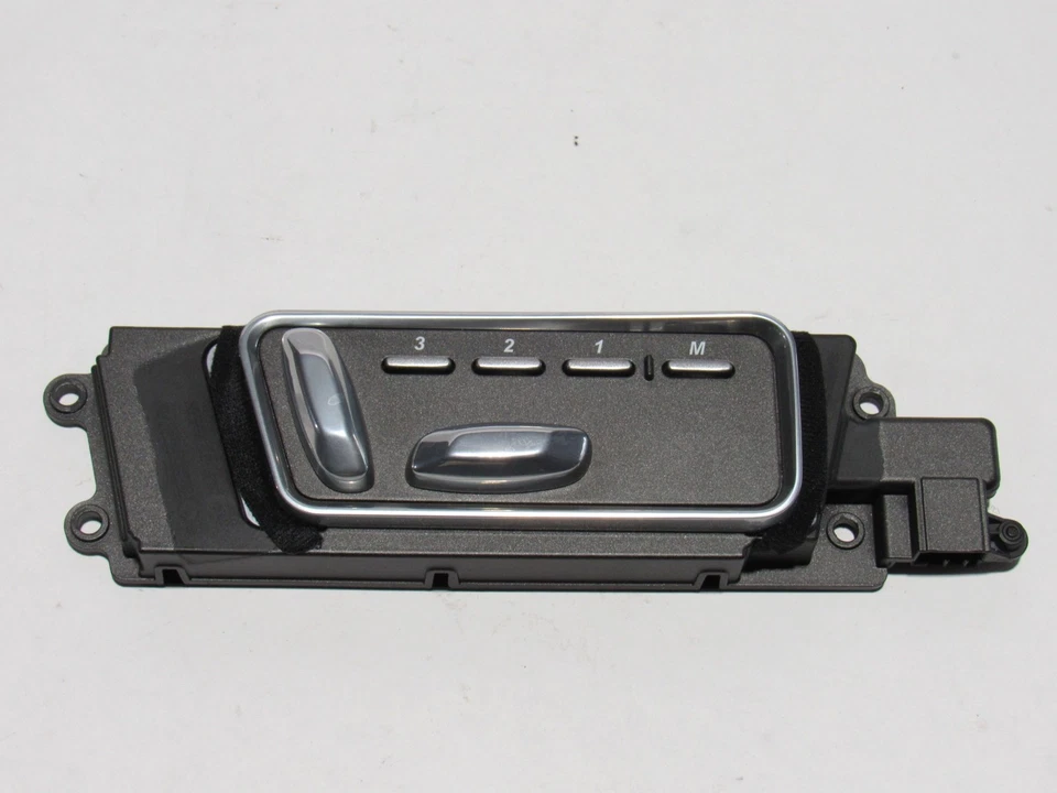 阿斯顿·马丁 DB9 GT 2016 右前座调整开关按钮 13-16; — 第 1/4 张图片