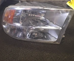 2013-2024 DODGE 1500 PICKUP Passenger Headlight Fits Classic Style Halogen - Picture 1 of 8