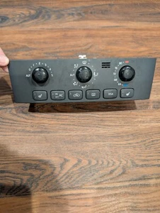 2001-2004 Volvo V40 Temperature Climate Control Assembly OEM - Picture 1 of 5