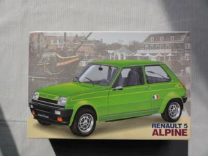 IMAI Renault 5 ALPINE 1/24 Model Kit #25561 - Picture 1 of 9