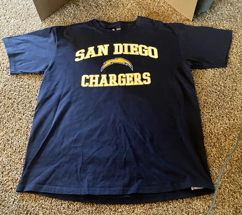 San Diego Chargers Game Day T Shirt Size Large Color Navy Blue NFL Team Apparel Cover