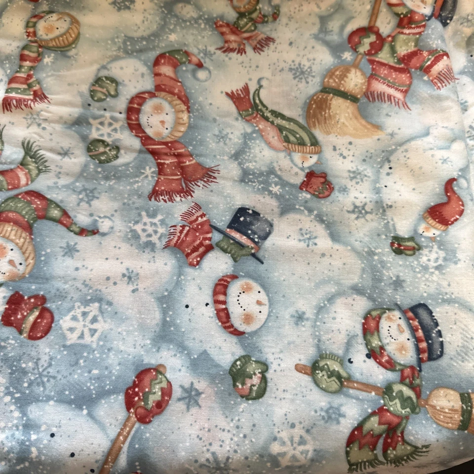 BENARTEX SNOW SHOW  4 YARDS SUSAN WINGET FABRIC SNOW MEN - Image 1 of 1