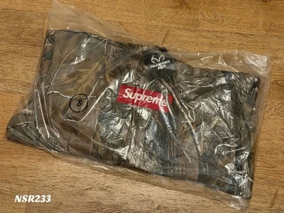 SUDADERA CON CAPUCHA SUPREME BOX LOGO REALTREE AP CAMO FW25 TALLA PEQUEÑA EN MANO!! Foto 1 de 4