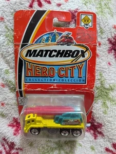 Vintage Matchbox #24 Crane Truck ~ 2002 Mattel Hero City Series ~China - Picture 1 of 1