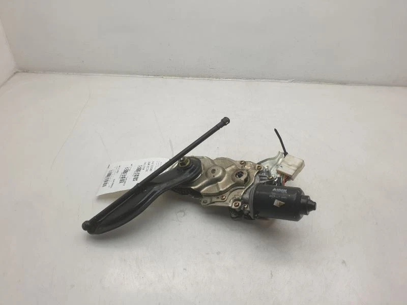 2006 TOYOTA SIENNA XLE POWER LIFTGATE PULL DOWN MOTOR  - Image 1 of 4