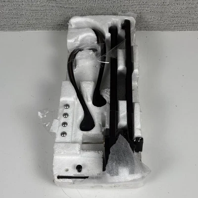 Marvin Active Multipoint Lock Door Handle Set M No Key Parts Only Working - Image 1 of 4