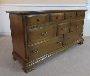 ETHAN ALLEN CLASSIC MANOR DRESSER AND BONUS MIRROR, 9 DRAWERS 15-5203 FIN 204 - Picture 1 of 12