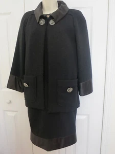 Auth CHANEL 2018 Pre-Fall Black Wool Tweed -Silk Dress Suit 36/34 - Picture 1 of 19