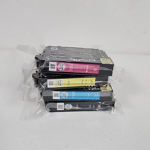 4 opakowania 🔥 Wkłady atramentowe Epson 702 Black Cyan Purgenta Yellow Color - Zdjęcie 1 z 4
