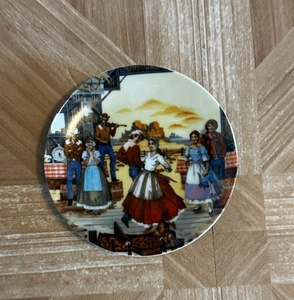 Avon 1985 American Portraits Plate Collection The Southwest Decorative Plate - Picture 1 of 3