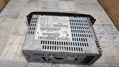 CHRYSLER VOYAGER IV RG, RS Musik-Player mit GPS P05091610AB 2.80 18232176 - Bild 1 von 4