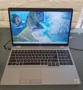 Dell Precision 3551 15,6", i7-10850H, 24 GB RAM, 512 GB NVMe, Quadro P620, Win11 P - Foto 1 di 13