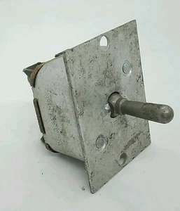 vintage Cutter-Hammer Toggle Switch C-2 30A-125V AC - Picture 1 of 8