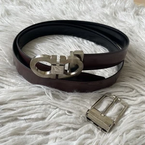 Salvatore Ferragamo wendbarer verstellbarer doppelter Gancini Gürtel mit 2 Schnallen EUC 4XL - Bild 1 von 12