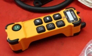 Transmisor JUUKO para PANEL DE CONTROL INALÁMBRICO para VÁLVULA HIDRÁULICA MONOBLOQUE - Imagen 1 de 1