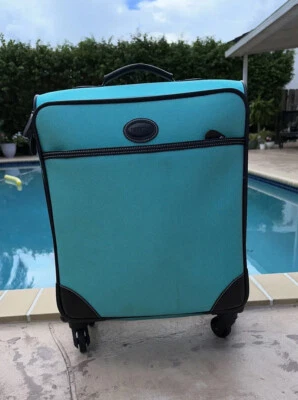 BRICS PRONTO SPINNER AZUL AQUA NYLON E ACABAMENTO DE COURO MARROM TRANSPORTE - Imagem 1 de 4