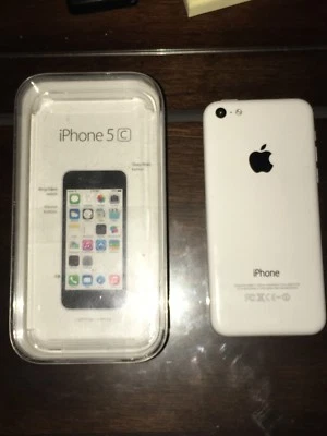 Apple iPhone 5c, white, unlocked, 16 GB very good condition - Image 1 of 2