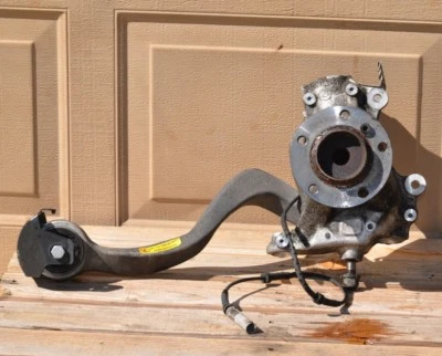 Buje y brazo de control de husillo nudillo delantero izquierdo bmw e65 e66 745i 745Li 02-05 OEM Foto 1 de 4