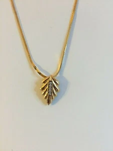 Neu Vintage signierter AMCO 14K GF Zirkonia Blatt 7/8" Anhänger mit 16" Kette USA - Bild 1 von 4
