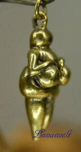 Anhänger  Venus von Willendorf aus  Bronze mit längenverstellbaren Band 16 g - Bild 1 von 2