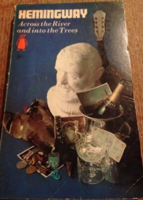 Across the River And Into the Trees by Hemingway, Ernest Paperback / softback Foto 1 de 2