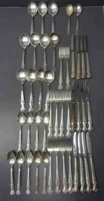 FLATWARE 44 piezas ROGERS plateado servicio MAGNOLIA para 8 + EXTRAS + SERVICIO Foto 1 de 4