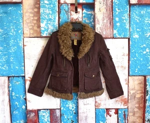 Chaqueta para mujer BB Dakota con forro de piel sintética en el cuello a presión PEQUEÑA marrón - Imagen 1 de 15