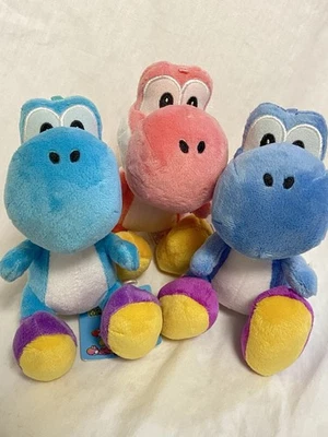 Lote de Pelúcia KPS Sanei Mario Yoshi’s Island DS 5” Azul Claro Escuro e Rosa Yoshi 2009 - Imagem 1 de 4