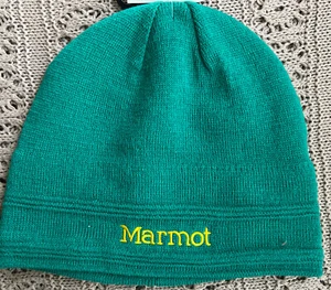 Sombrero sombras verde gema Marmot niñas talla única - Imagen 1 de 6