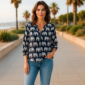 Crown & Ivy Womens Elephant Print Top Blue White Rayon Flowy Beachy 1X - Picture 1 of 6