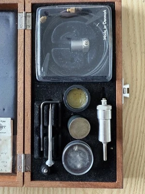 bruel and kjaer accelerometer type 4371 - Image 1 of 3