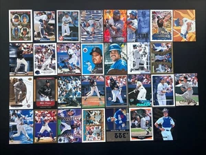 Mike Piazza (30 Card Lot) w/ Rookie RC’s & Inserts Dodgers, Mets, A’s HOF EX-NM - Picture 1 of 7