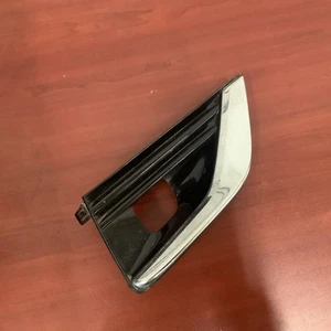 2018 - 2024 INFINITI Q50 FRONT BUMPER RIGHT FOG LIGHT COVER OEM 62256 6HH0A - Picture 1 of 5
