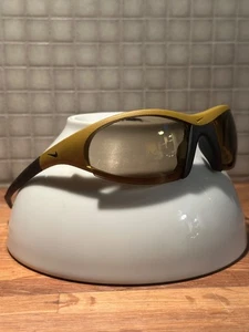 2000s RARE Nike RV8 Wrap Sunglasses - Picture 1 of 10