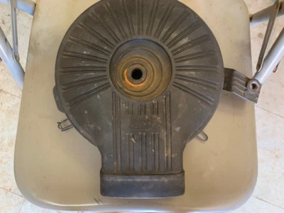 GEO METRO SUZUKI SWIFT 1995 1,0 L Breather  Foto 1 de 4