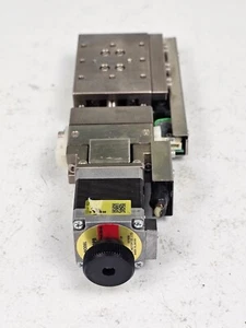 SURUGA SEIKI Motorized Rotation Stage U10509, VEXTA PK523PB - Picture 1 of 6