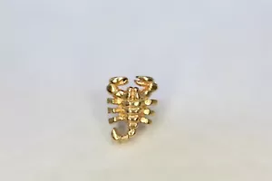 14k Solid Gold Scorpion Piercing Nostril Helix Tragus Stud 25g Threadless Pin - Picture 1 of 2