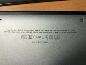 macbook pro A127813" i5 cpu 4GB memory - 500gb hd - no power - for parts only - Picture 1 of 10