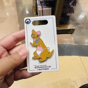 2025 Authentic Shanghai Disney Pin Mother's Day Roo Badge New - Picture 1 of 1