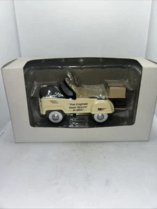 Mini coche de pedales Golden Wheels Pedal Power El motor sigue acelerando 2011 - Imagen 1 de 6