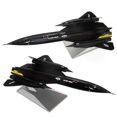 1:144 Blackbird SR-71 Aircraft Alloy Aircraft Model Simulation Ornaments Model - Image 1 of 4