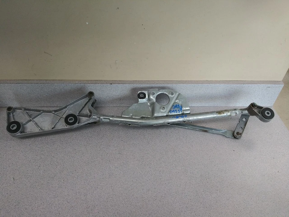 2017 Mercedes-Benz GLS450 Wiper Transmission 166 Type Suv VIN D Fits 16-19 62K  - Image 1 of 4