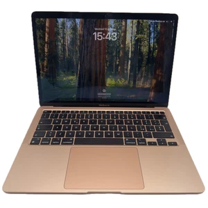 MacBook Air 13” (2020) – M1 – 8-core CPU – 7-core GPU – 8 Go – 256 Go – Or - Picture 1 of 12
