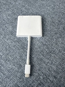 Apple Multiport USB-C Adapter - Weiß (MUF82ZM/A) - Afbeelding 1 van 3