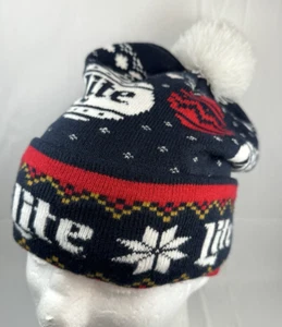 Miller Lite Beanie Bier Wintermütze Mütze Bommel Weihnachten Pullover Ornamente GC - Bild 1 von 7