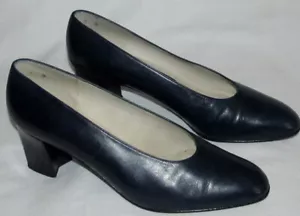 Scarpe donna Stuart Weitzman blu decolte classiche tacco a blocco punta quadrata taglia 7 B - Foto 1 di 11